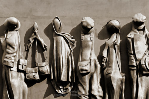 Memorial to Women of World War 2